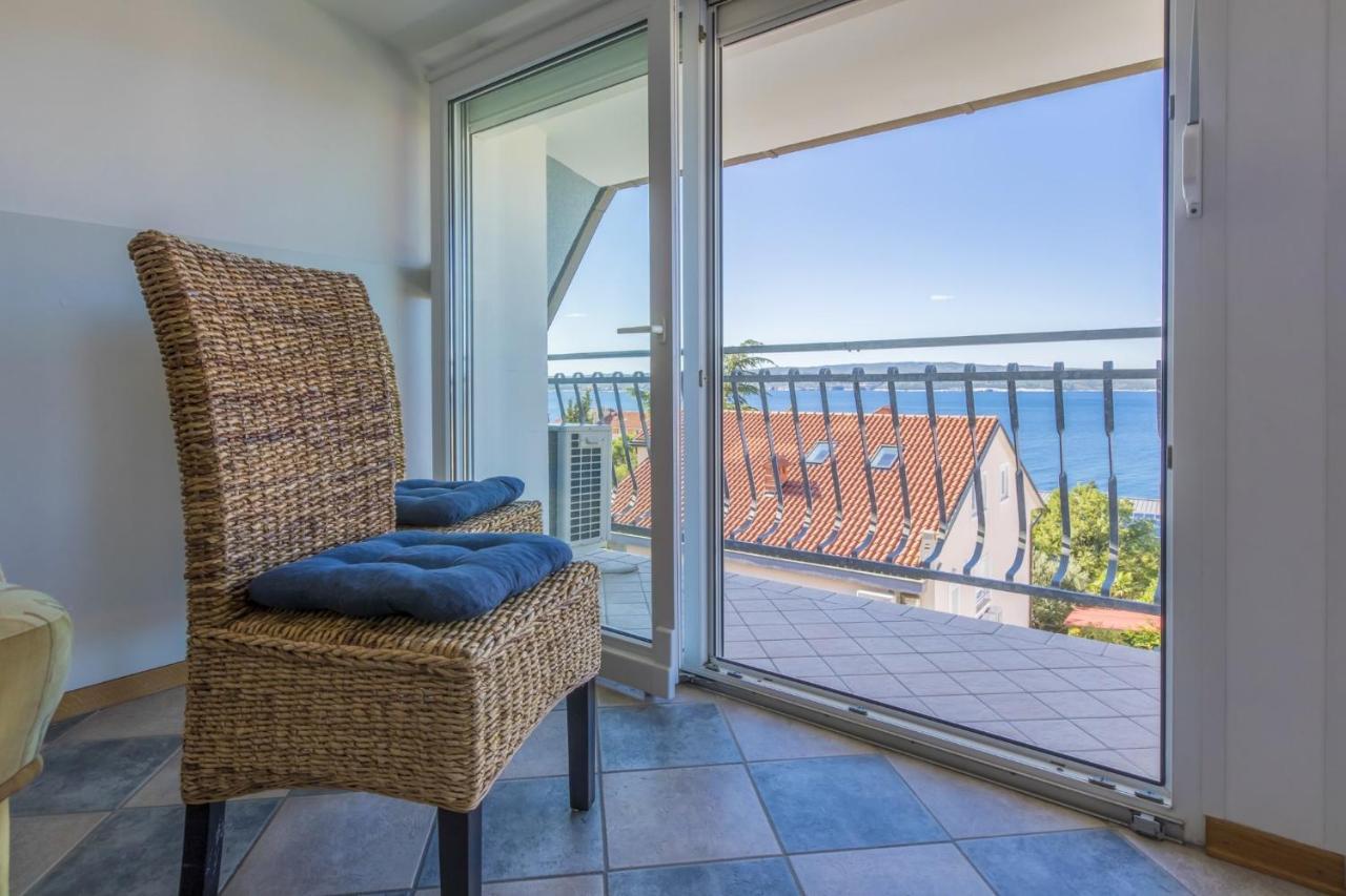 Blue Pearl Apartments Crikvenica Bagian luar foto