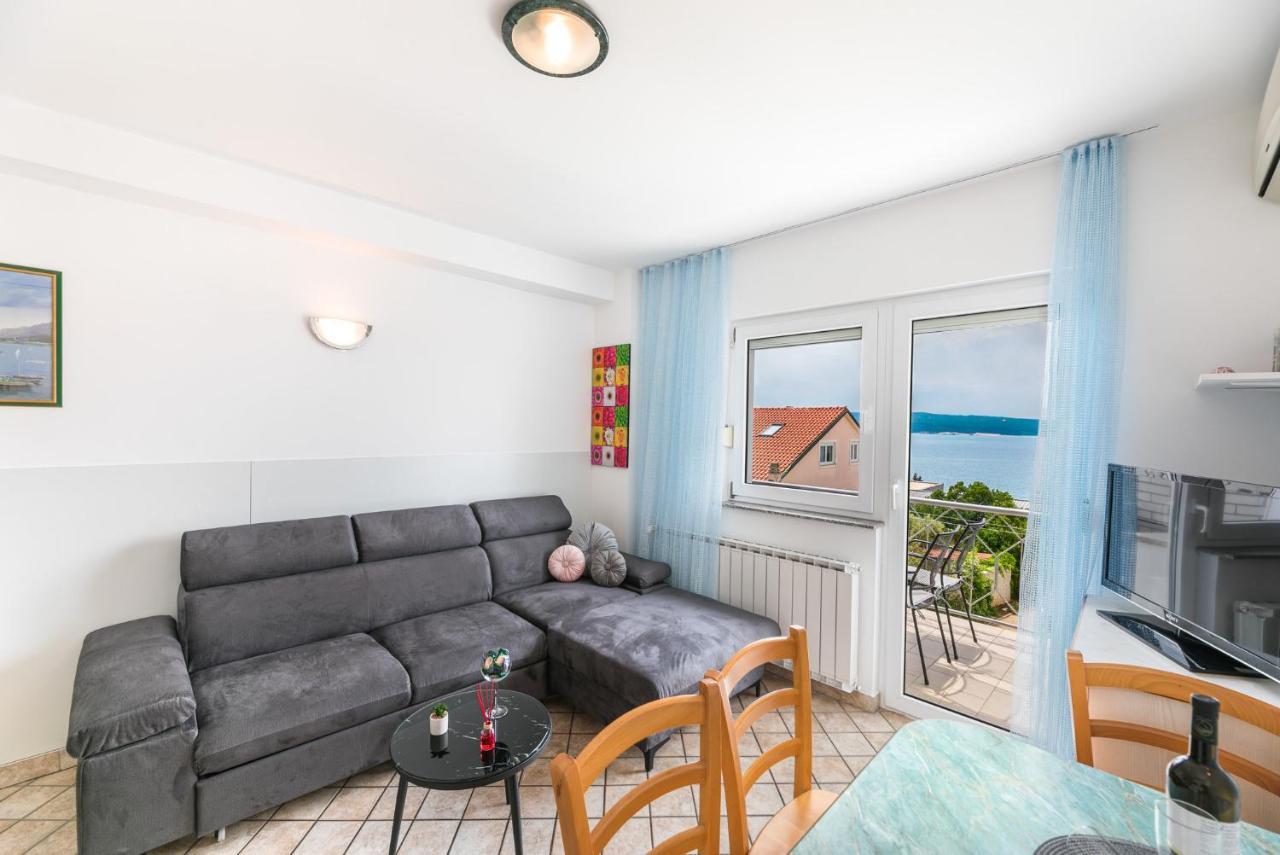 Blue Pearl Apartments Crikvenica Bagian luar foto