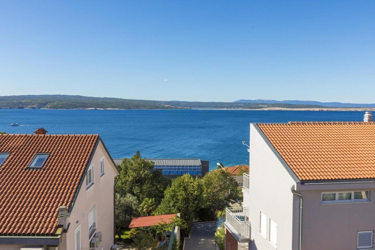 Blue Pearl Apartments Crikvenica Bagian luar foto