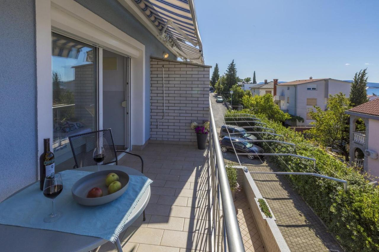 Blue Pearl Apartments Crikvenica Bagian luar foto