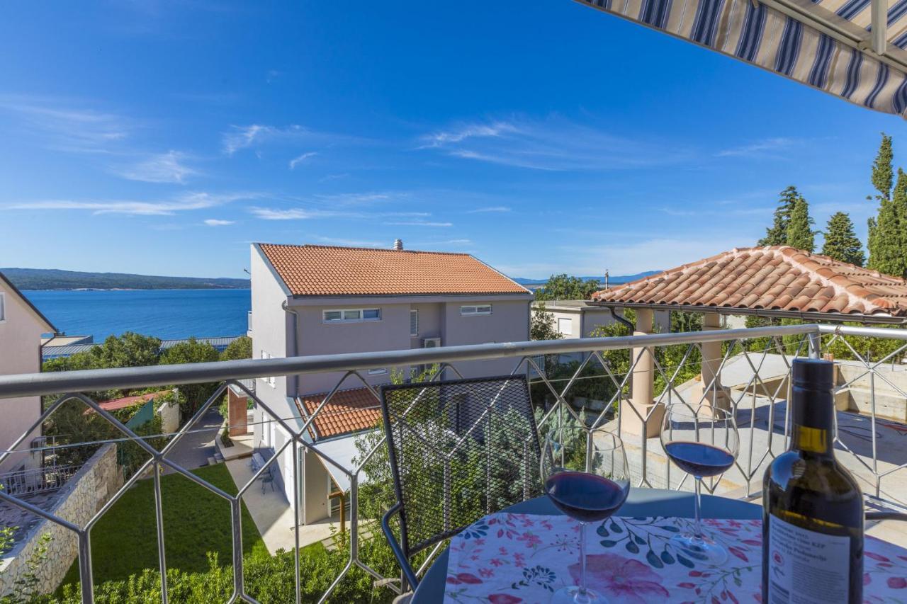 Blue Pearl Apartments Crikvenica Bagian luar foto