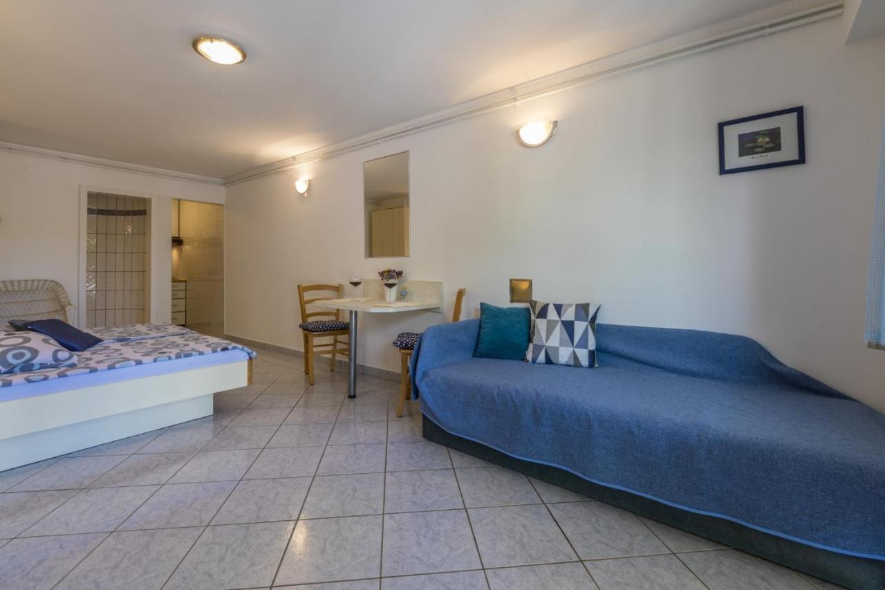 Blue Pearl Apartments Crikvenica Bagian luar foto