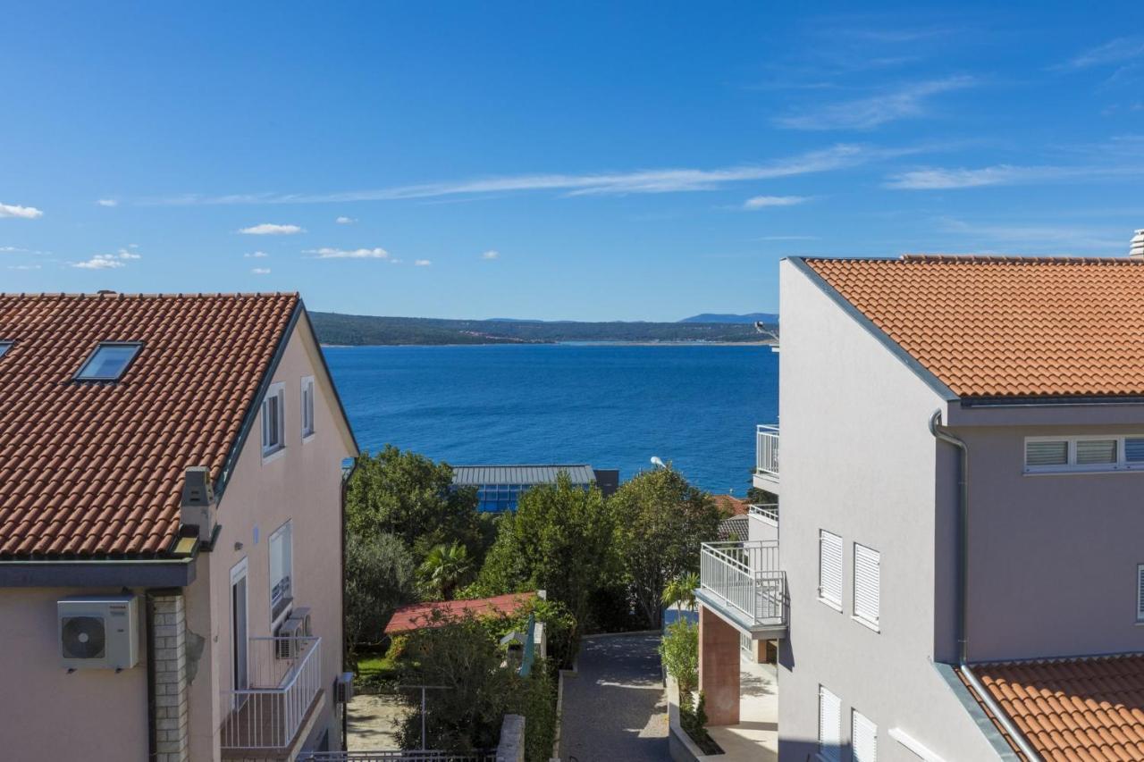 Blue Pearl Apartments Crikvenica Bagian luar foto