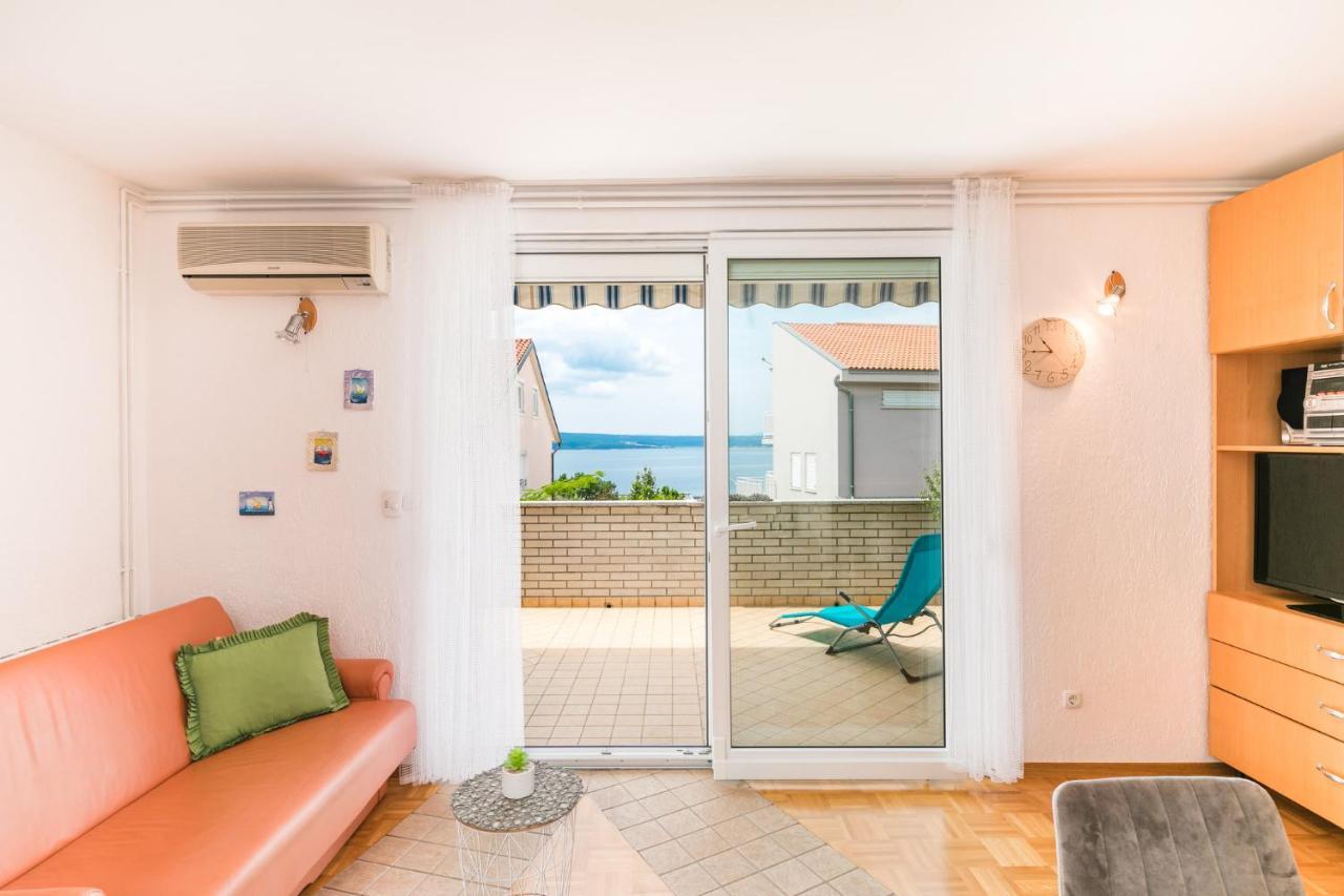 Blue Pearl Apartments Crikvenica Bagian luar foto