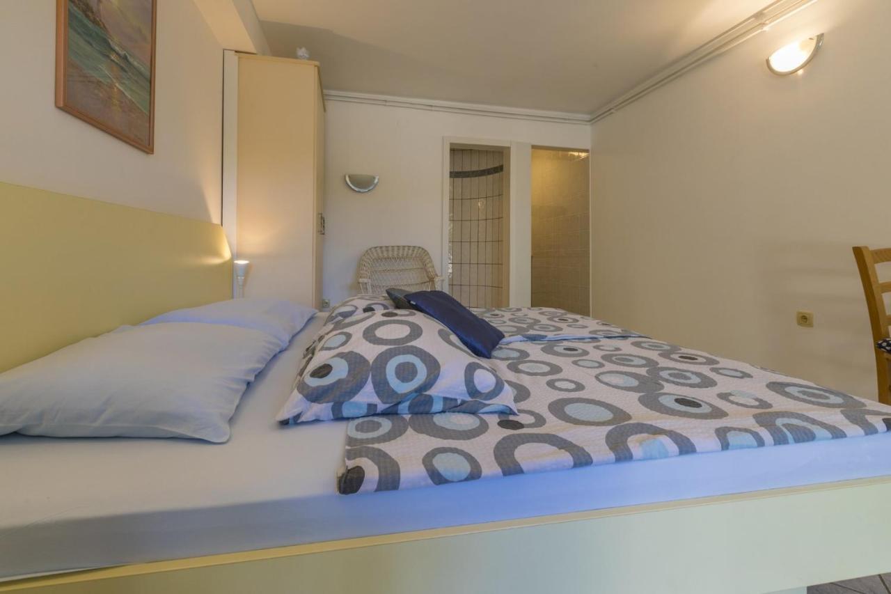 Blue Pearl Apartments Crikvenica Bagian luar foto